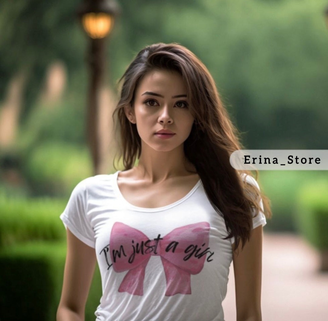 "I am just a girl" Women's T-shirt